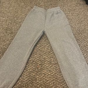 light grey baggy sweatpants superrr comfortable size small